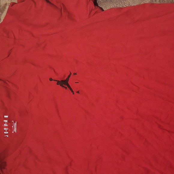 Jordan tshirt - Picture 2 of 4
